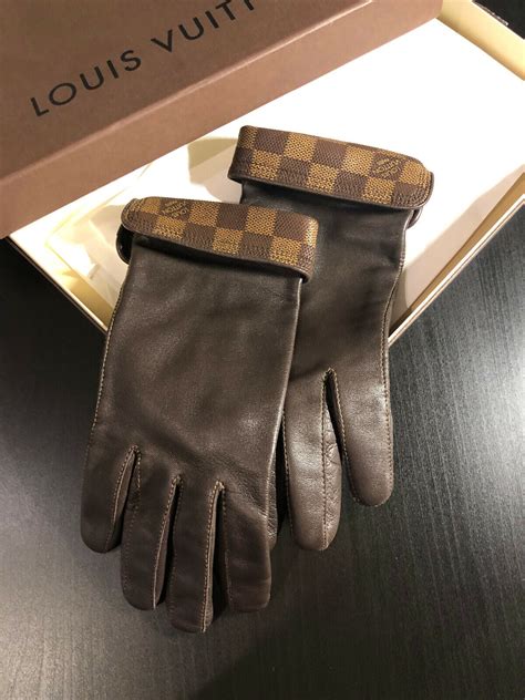 lv gloves uk